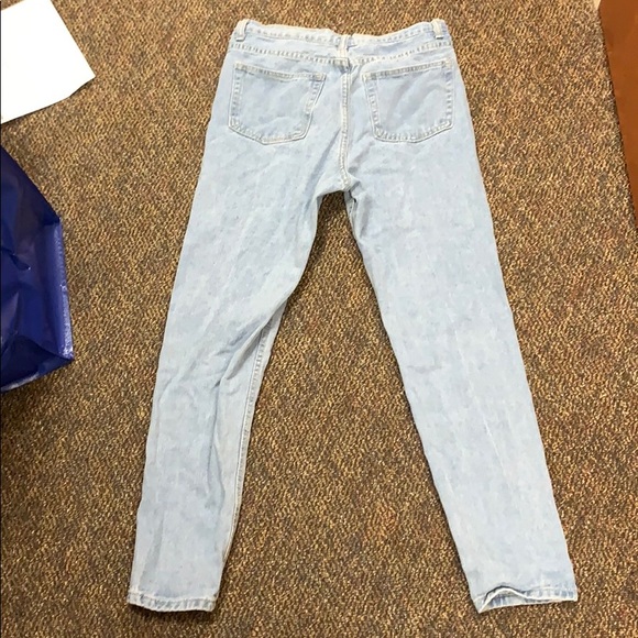 Jeans - Picture 2 of 3